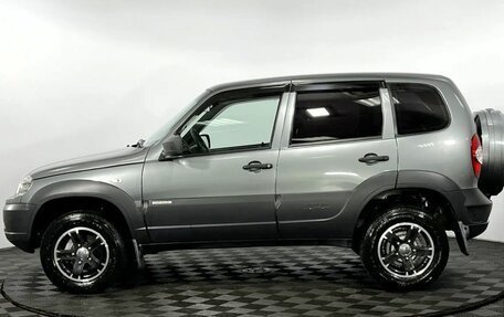 Chevrolet Niva I рестайлинг, 2018 год, 885 000 рублей, 9 фотография