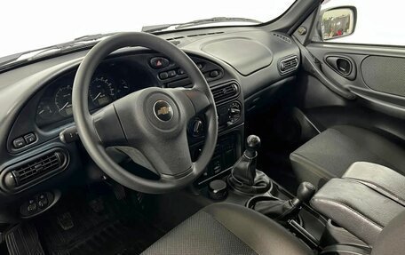 Chevrolet Niva I рестайлинг, 2018 год, 885 000 рублей, 10 фотография
