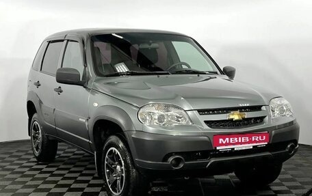 Chevrolet Niva I рестайлинг, 2018 год, 885 000 рублей, 4 фотография