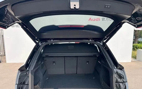Audi Q5, 2024 год, 4 650 700 рублей, 14 фотография