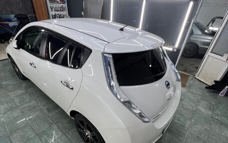 Nissan Leaf I, 2013 год, 1 400 000 рублей, 20 фотография