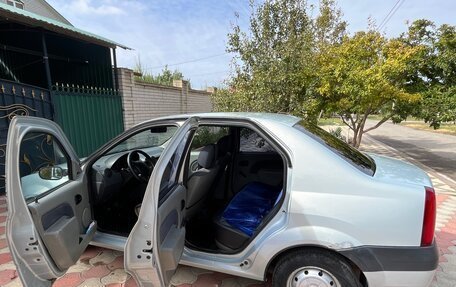 Renault Logan I, 2006 год, 300 000 рублей, 6 фотография