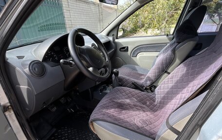 Renault Logan I, 2006 год, 300 000 рублей, 10 фотография