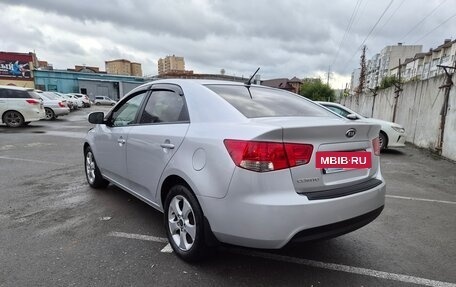 KIA Cerato III, 2009 год, 700 000 рублей, 4 фотография