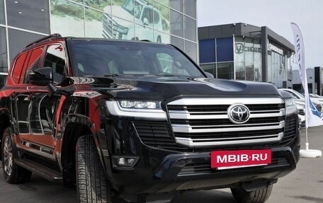 Toyota Land Cruiser, 2026 год, 15 800 000 рублей, 2 фотография