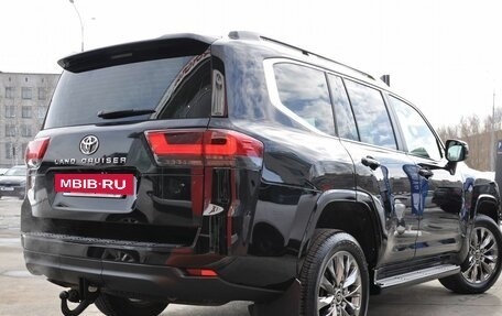 Toyota Land Cruiser, 2026 год, 15 800 000 рублей, 5 фотография