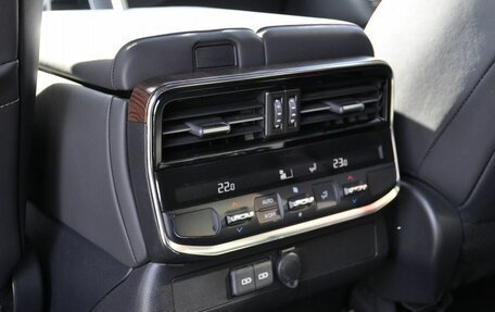 Toyota Land Cruiser, 2026 год, 15 800 000 рублей, 12 фотография