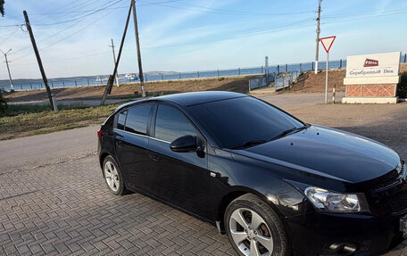 Chevrolet Cruze II, 2011 год, 800 000 рублей, 2 фотография