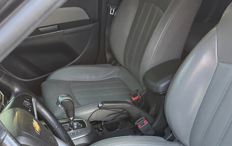 Chevrolet Cruze II, 2011 год, 800 000 рублей, 8 фотография
