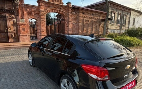 Chevrolet Cruze II, 2011 год, 800 000 рублей, 4 фотография