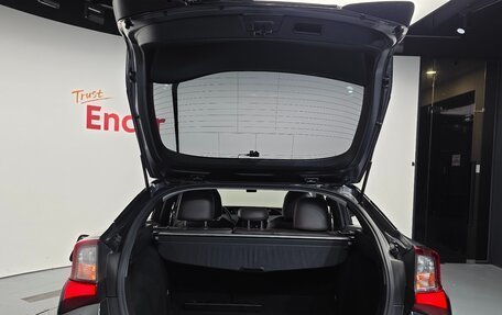 Toyota Prius IV XW50, 2019 год, 2 100 000 рублей, 26 фотография