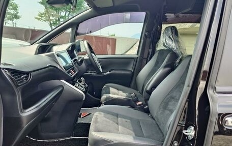 Toyota Voxy III, 2021 год, 1 530 000 рублей, 15 фотография