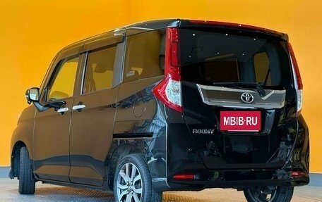 Toyota Roomy I, 2023 год, 750 000 рублей, 4 фотография