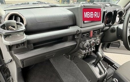 Suzuki Jimny, 2023 год, 940 000 рублей, 28 фотография