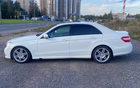 Mercedes-Benz E-Класс, 2011 год, 1 500 000 рублей, 4 фотография