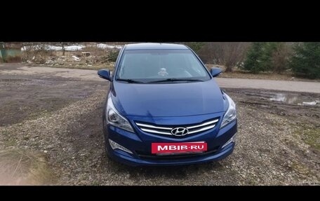 Hyundai Solaris II рестайлинг, 2016 год, 900 000 рублей, 6 фотография