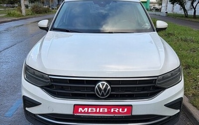 Volkswagen Tiguan II, 2020 год, 2 150 000 рублей, 1 фотография