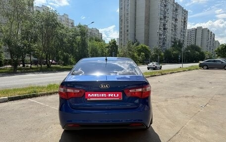 KIA Rio III рестайлинг, 2013 год, 850 000 рублей, 5 фотография