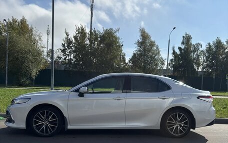 Toyota Camry, 2021 год, 3 450 000 рублей, 14 фотография