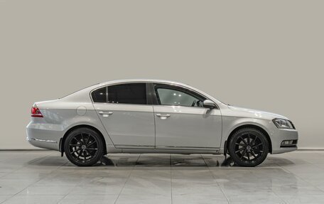 Volkswagen Passat B7, 2011 год, 1 090 000 рублей, 5 фотография