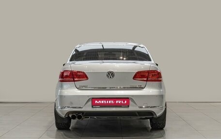 Volkswagen Passat B7, 2011 год, 1 090 000 рублей, 4 фотография