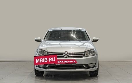 Volkswagen Passat B7, 2011 год, 1 090 000 рублей, 3 фотография