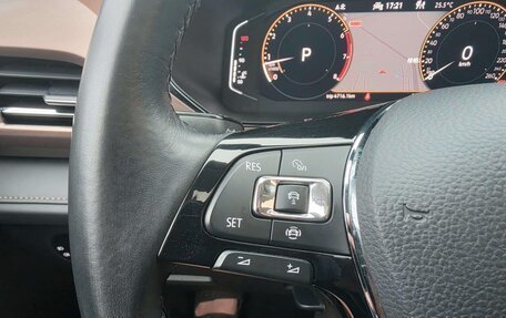Volkswagen Tharu, 2023 год, 1 500 000 рублей, 11 фотография