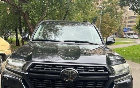 Toyota Land Cruiser 200, 2014 год, 4 750 000 рублей, 2 фотография