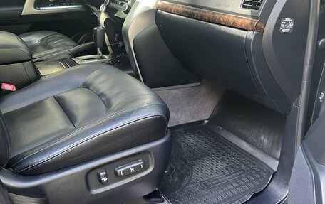 Toyota Land Cruiser 200, 2014 год, 4 750 000 рублей, 18 фотография