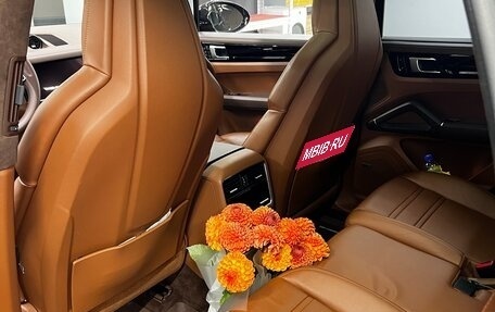 Porsche Cayenne III, 2021 год, 10 700 000 рублей, 6 фотография