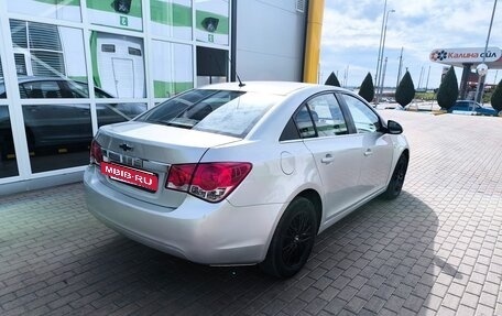 Chevrolet Cruze II, 2010 год, 780 000 рублей, 8 фотография