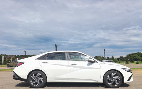 Hyundai Elantra, 2025 год, 2 290 000 рублей, 1 фотография
