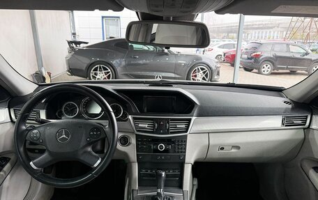 Mercedes-Benz E-Класс, 2009 год, 1 399 000 рублей, 10 фотография