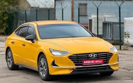 Hyundai Sonata VIII, 2021 год, 1 850 000 рублей, 1 фотография