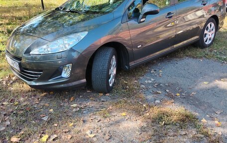 Peugeot 408 I рестайлинг, 2015 год, 965 000 рублей, 2 фотография