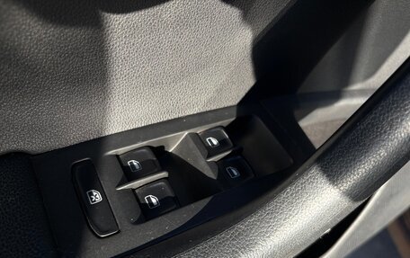 Skoda Octavia, 2015 год, 900 000 рублей, 15 фотография
