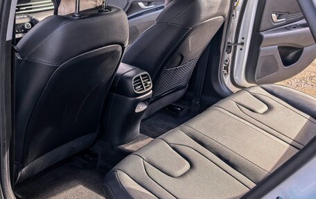 Hyundai Elantra, 2025 год, 2 290 000 рублей, 15 фотография