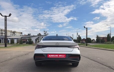 Hyundai Elantra, 2025 год, 2 290 000 рублей, 7 фотография