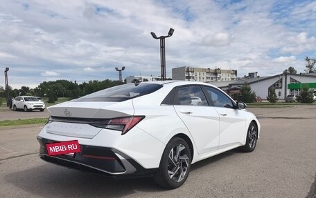 Hyundai Elantra, 2025 год, 2 290 000 рублей, 8 фотография