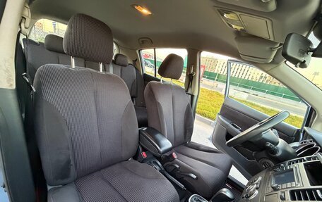 Nissan Tiida, 2011 год, 700 000 рублей, 8 фотография