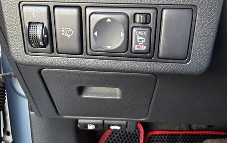Nissan Tiida, 2011 год, 700 000 рублей, 10 фотография