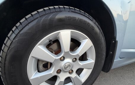 Nissan Tiida, 2011 год, 700 000 рублей, 36 фотография