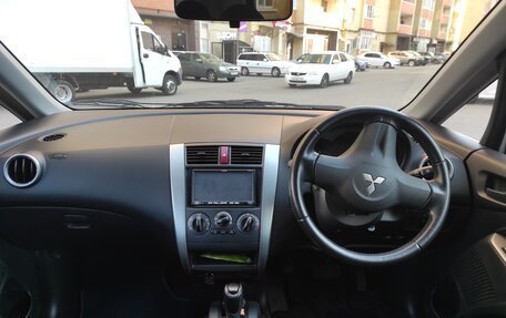 Mitsubishi Colt VI рестайлинг, 2011 год, 850 000 рублей, 6 фотография