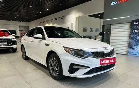 KIA Optima IV, 2019 год, 1 190 000 рублей, 3 фотография