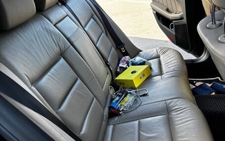 Mercedes-Benz E-Класс, 2012 год, 1 650 000 рублей, 32 фотография