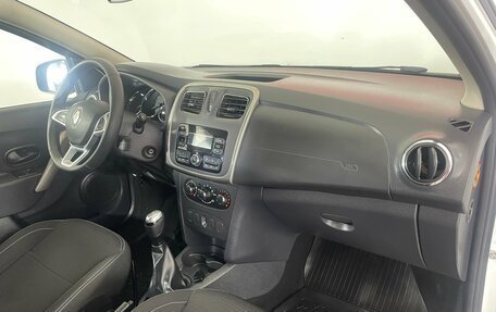 Renault Logan II, 2022 год, 1 095 000 рублей, 8 фотография
