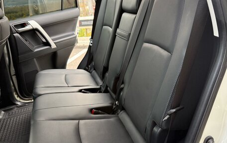 Toyota Land Cruiser Prado 150 рестайлинг 2, 2021 год, 6 490 000 рублей, 13 фотография
