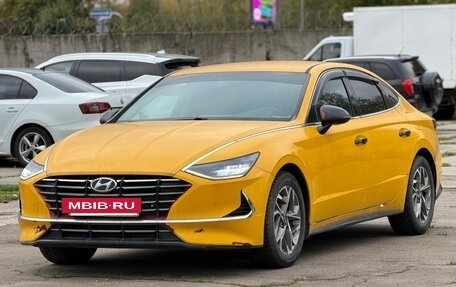 Hyundai Sonata VIII, 2021 год, 1 850 000 рублей, 2 фотография