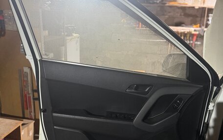 Hyundai Creta I рестайлинг, 2016 год, 1 300 000 рублей, 24 фотография