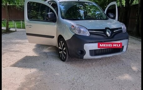 Renault Kangoo II рестайлинг, 2014 год, 1 100 000 рублей, 2 фотография